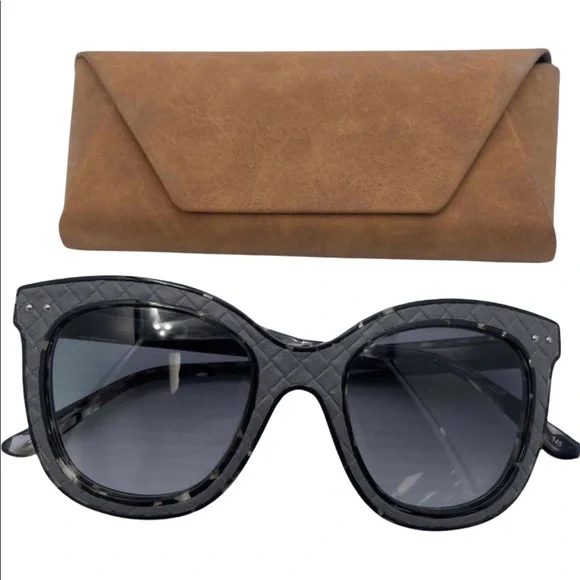 Bottega Veneta BV0035S Black Sunglasses w/Case BV0035S Sunglasses - Bottega Veneta Authorized Retailer  main image 4